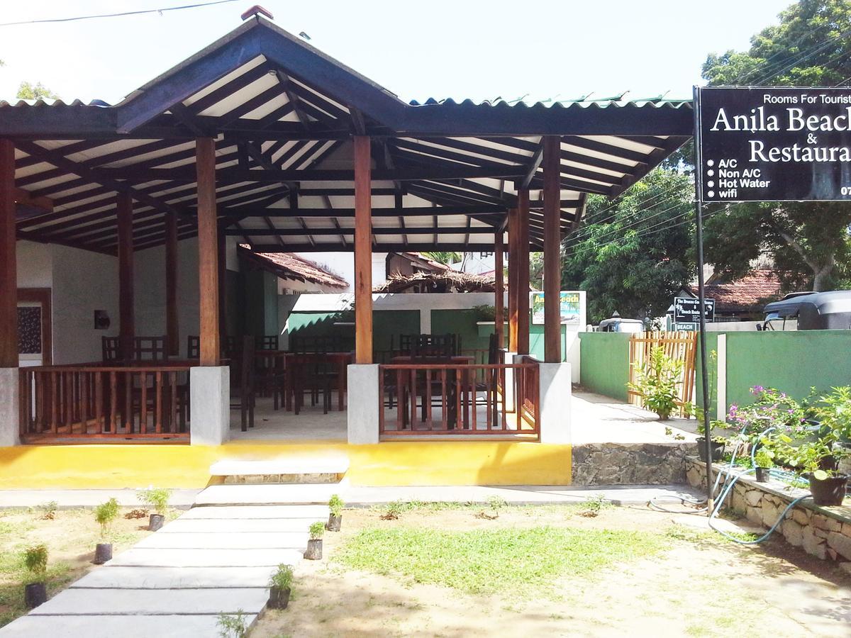 Anila Beach Inn Tangalle Exterior foto